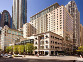 Отель The Peninsula Chicago  Чикаго